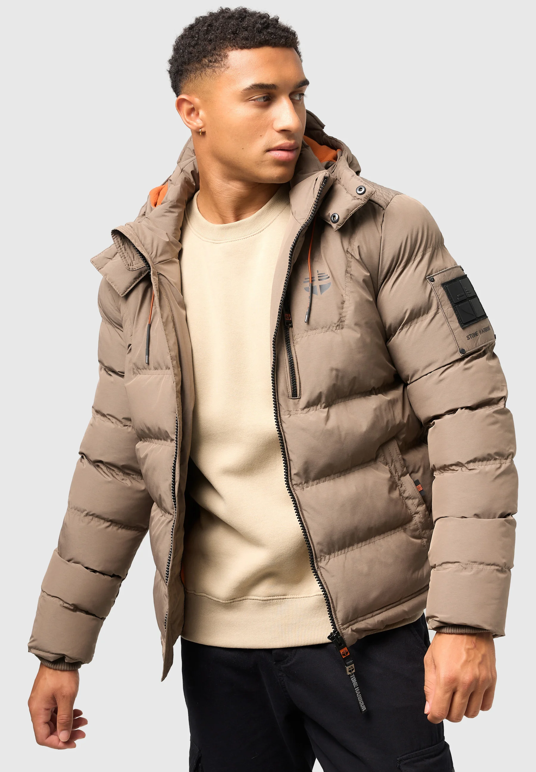 Women pullover 1